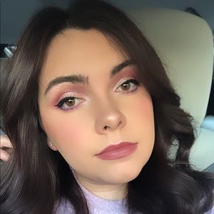 Meet your Posher, Victoria